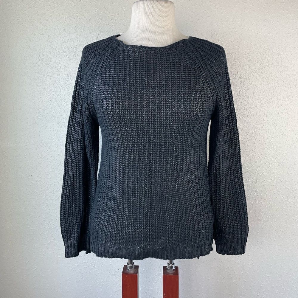 JW Style Black Sweater Size M EUC